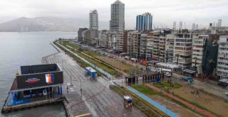 İzmir'de 88 yıllık yağış rekoru kırıldı