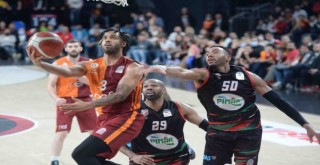 Pınar Karşıyaka, Galatasaray'a kaybetti