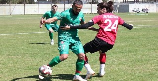 Özel maçta Karşıyaka Çiğli'yi yendi...