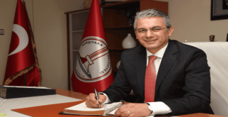 Eski Başkan Akpınar aday adayı oldu