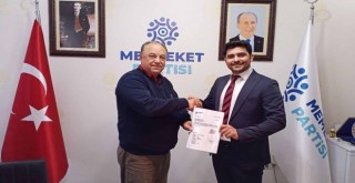 Memleket Partisi Karşıyaka'da İlçe Başkanı Nalbantoğlu oldu