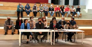 TMMOB İzmir: İzmir'de kent suçuna imza atanları uyarıyoruz