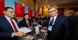 Başkan Tugay Türkiye Belediyeler Birliği Meclisi’ne katıldı