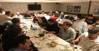 Pınar Karşıyaka'ya başkan yemek verdi...