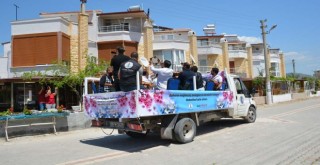 Dikili’de hıdırellez kutlamasında müzisyenler unutulmadı