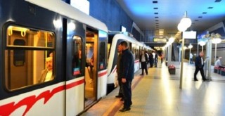 İzmir Metro'da mutlu son...