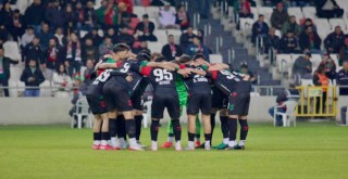 Karşıyaka, Afyonspor deplasmanında
