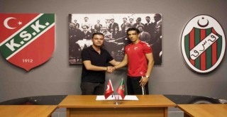 Karşıyaka'dan defansa takviye