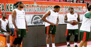 M'Baye geldi Pınar Karşıyaka tam kadro oldu...