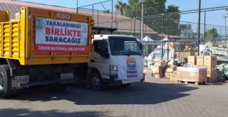 Marmaris, Bayraklı el ele