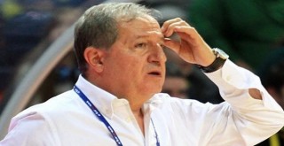 Babaoğlu Karşıyaka Belediyespor'dan ayrıldı