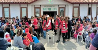 Çadır kentte 8 Mart kutlaması