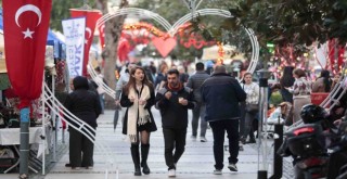 Konak’ın Sevgililer Günü El Emeği Kermesi başladı