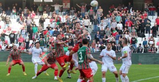 Karşıyaka yine berabere kaldı