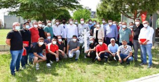 Başkan Gümrükçü personelin örnek davranışını karşılıksız bırakmadı