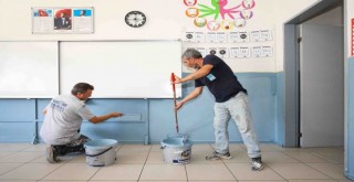 Narlıdere Belediyesi'nden okullara bakım onarım desteği