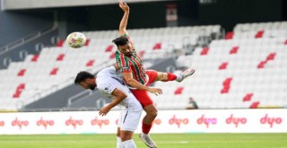 Karşıyaka evinde kayıp