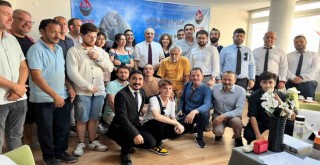 Zafer Partisi Karşıyaka'da Adıgüzel yeniden başkan seçildi