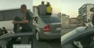 Ayağı ile araba kullanan kişinin ehliyetine el konuldu