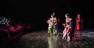 Demokrasi Gemisi’ne seyirciden tam not