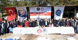 Karabağlar’da toplu sözleşme sevinci