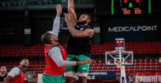 Pınar Karşıyaka'nın konuğu Aliağa Petkimspor