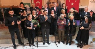 Yeni Foça'da oratoryo gösterisi