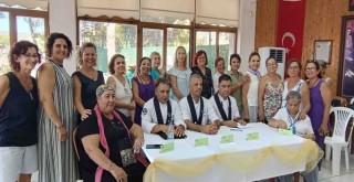 Foçalılar lezzetleriyle yarıştı