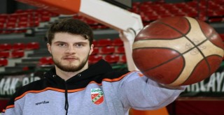 Pınar Karşıyaka Metecan'ı açıkladı