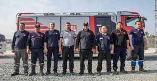 İzmir İtfaiyesi Hatay’da gece gündüz çalışıyor