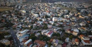 İzmir Büyükşehir'den Karşıyaka'da kamulaştırma hamlesi