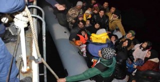 İzmir'de 104 düzensiz göçmen kurtarıldı