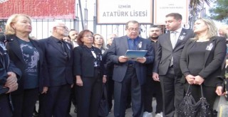 CHP İzmir 30 ilçede okulların önündeydi