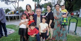 Gaziemir Park Şenlikleri’yle çocuklar doyasıya eğlendi