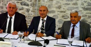 İzmir'de 30 bin öğrenciye ''Eğitim Kart'' veriliyor