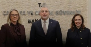 Ak Parti'li Çankırı, Karşıyaka Belediye Başkanı Ünsal ile ziyaretlerine yapılan eleştirilere yanıt verdi