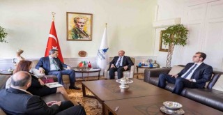 Başkan Soyer Portekiz Büyükelçisi’ni Terra Madre’ye davet etti