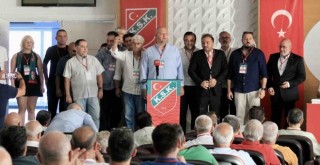 Karşıyaka'da yetki krizi çözüldü