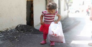 Başkan Sandal'dan çocuklara bayram sürprizi