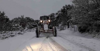 78 köy ve mahalle yolunda kar küreme çalışması yapıldı