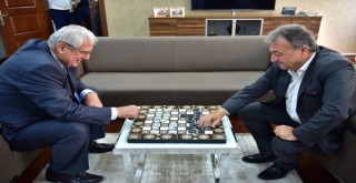 Bornova'da Uluslararası Türk Daması Turnuvası heyecanı