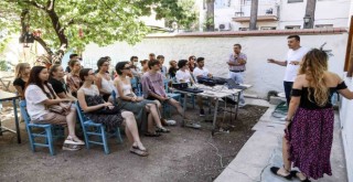 5 ülkeden 21 genç Buca’yı keşfedecek