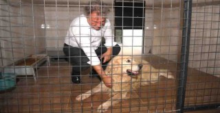 Bornova’da can dostlara yeni klinik