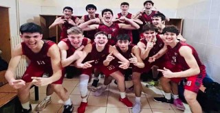 KSK U16 İzmir şampiyonu oldu, Milli Takım seçmelerine hiçbir oyuncusu çağrılmadı!