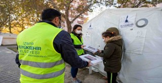 İzmir Büyükşehir’den depremzede çocuklara tablet desteği