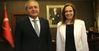 Başkan Ünsal, Kaymakam Demir ile bayramlaştı