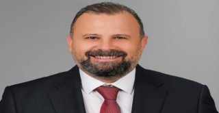 Karşıyaka'da istifa depremi