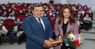 Konak Belediyesi kadın sığınma evi açıyor