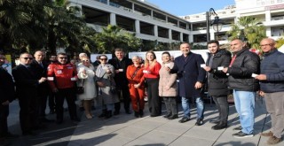 Karşıyaka'da organ bağışı için ''Hayat Olabilirsin Festivali'' düzenlendi