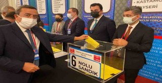 Batur, Türkiye Belediyeler Birliği'nde güven tazeledi